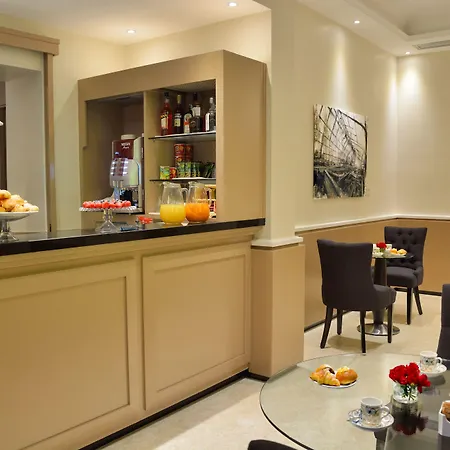 Lh Hotel Lloyd Roma