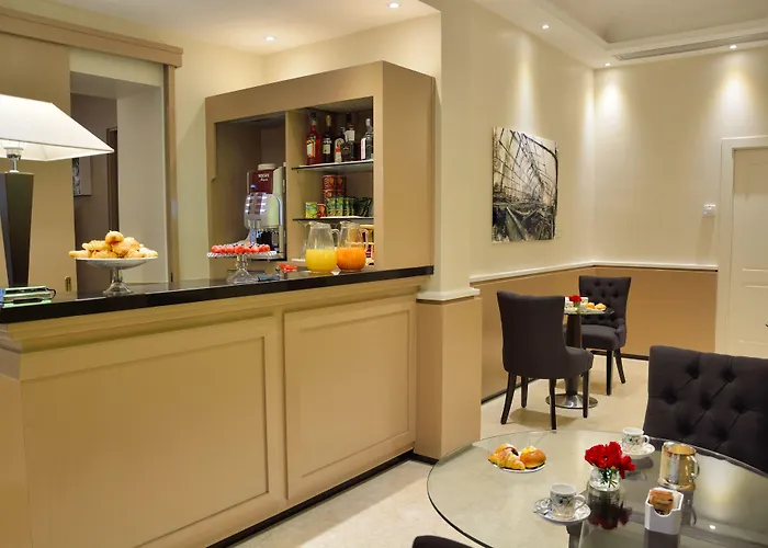 Lh Lloyd Hotel 3*