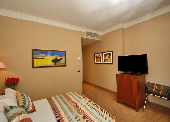 Lh Lloyd Hotel Rome