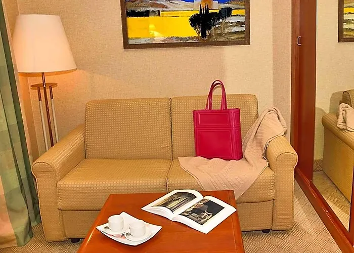 Hotel Lh Lloyd 3*