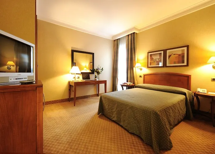 Hotel Lh Lloyd 3*